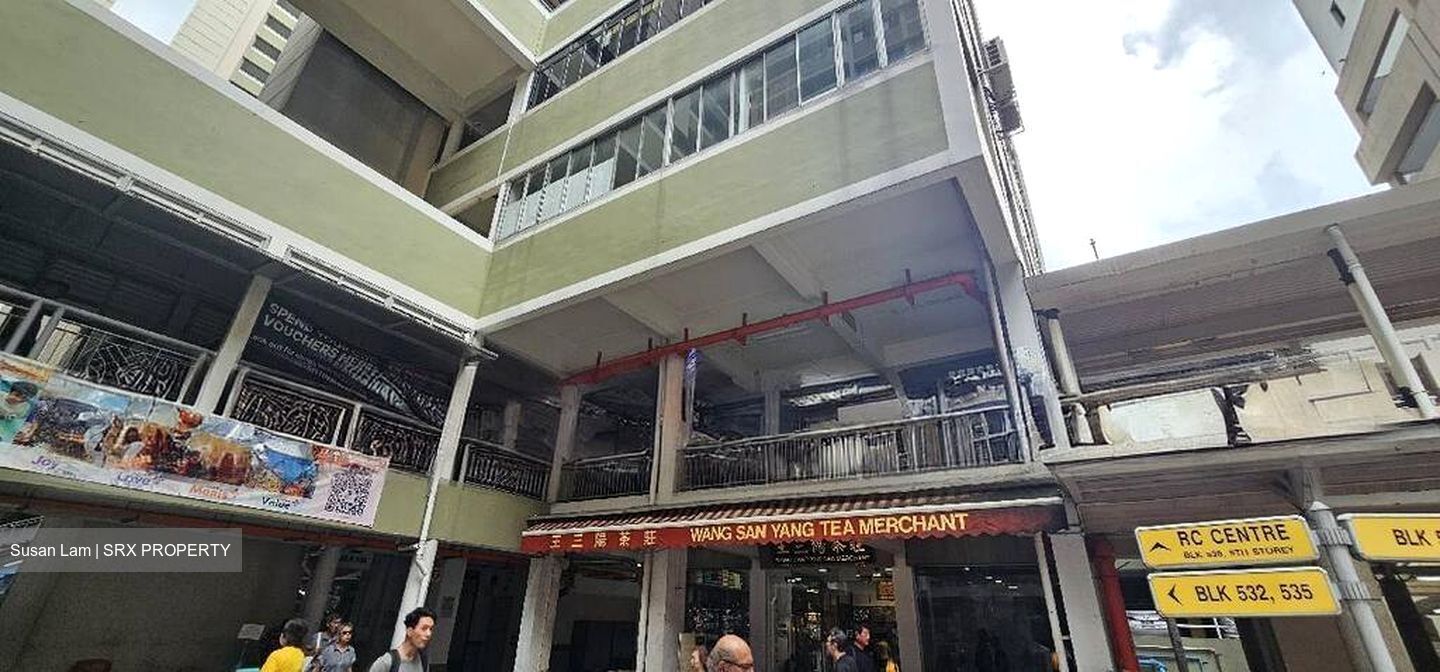 Hong Lim Complex (D1), Shop House #550472581
